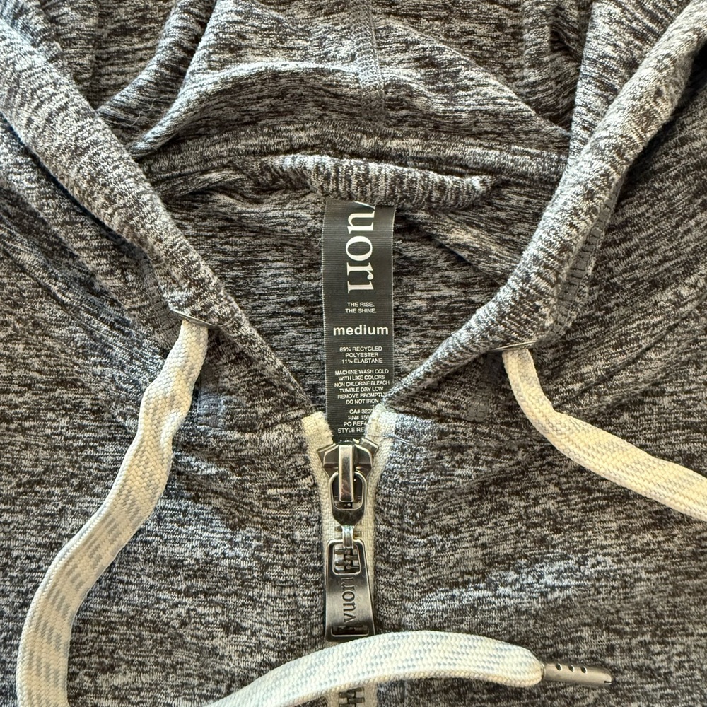 Vuori Halo Zip-Up Hoodie Heather Grey - Picture 4 of 7